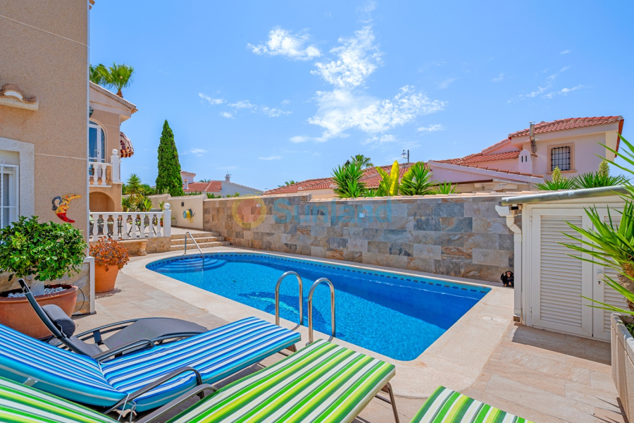 Resale - Villa - Ciudad Quesada - Rojales