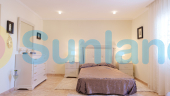 Resale - Villa - Torrevieja - 