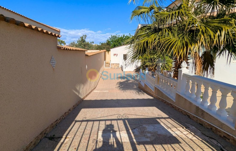 Resale - Detached Villa - Ciudad Quesada