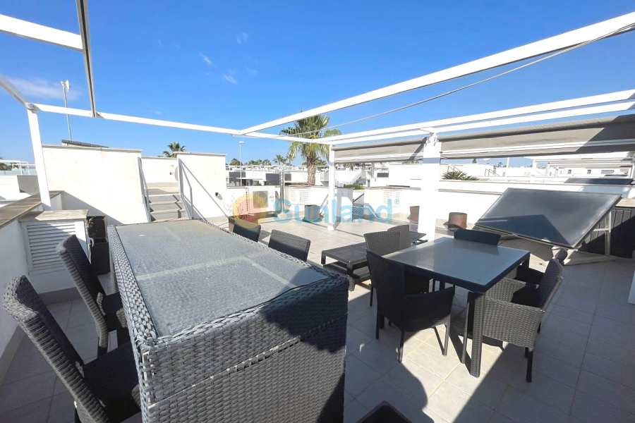 Segunda mano - Chalet - Ciudad Quesada - Pueblo Bravo