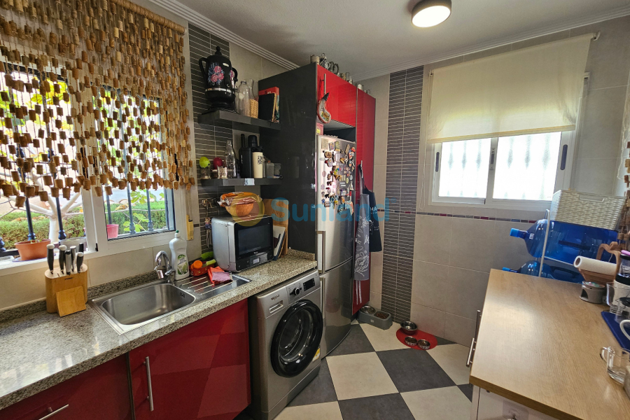 Använda fastigheter - Villa - Los Altos - Royal Park