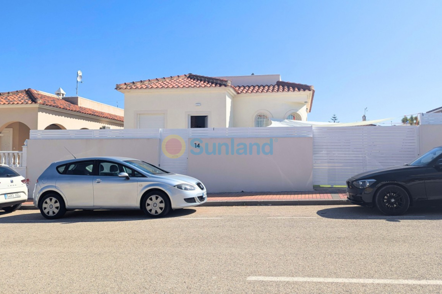 Segunda mano - Detached Villa - Lo Crispín