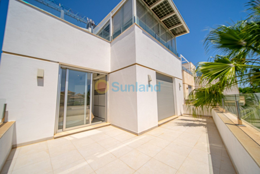 Resale - Villa - Orihuela Costa - Lomas De Cabo Roig