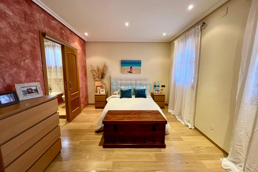 Segunda mano - C - El Esparragal