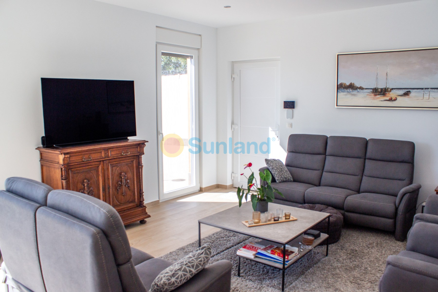 Segunda mano - Chalet - Torrevieja - La Siesta