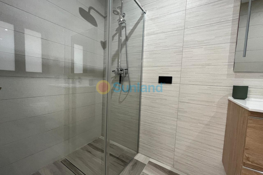 Använda fastigheter - V - Los Balcones