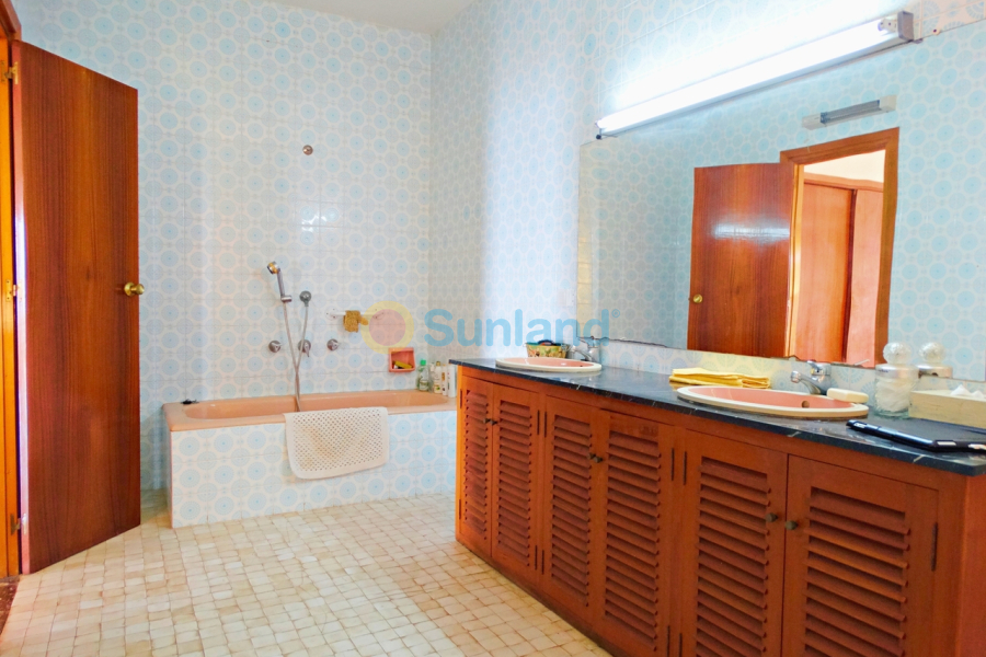 Вторичка - V - Cabo Roig