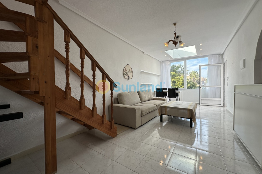 Resale - D - La Mata