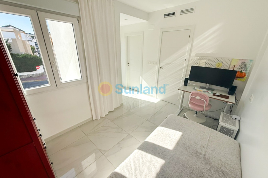 Brukte eiendommer - Villa - Torrevieja - Los Balcones