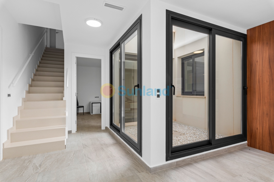 Resale - Villa - San Miguel de Salinas - Costa Blanca