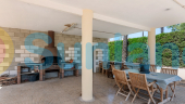 Resale - Villa - Elche/Elx