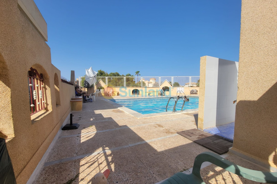 Resale - Townhouse - Orihuela Costa - 