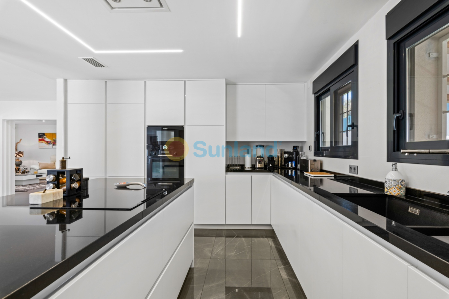 Resale - Villa - San Juan Alicante - Frank Espinós