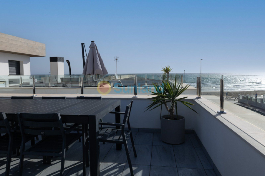 Nueva construcción  - Chalet - Torrevieja - La Mata