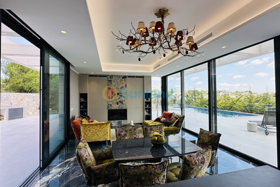 Resale - V - Las Colinas Golf Resort