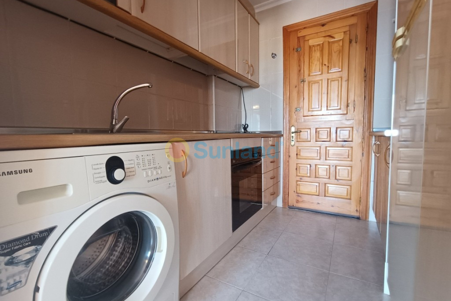 Resale - Apartment - Torrevieja