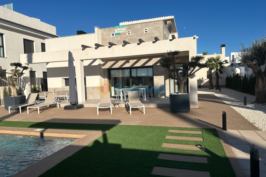 Brukte eiendommer - Villa - Ciudad Quesada - Doña Pepa