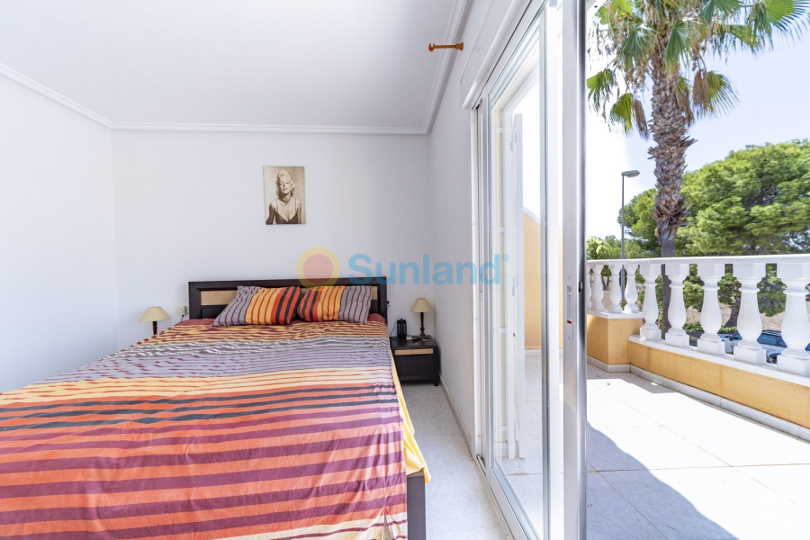 Resale - Casa de Pueblo - Ciudad Quesada - Doña Pepa