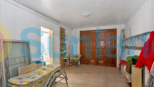 Resale - Villa - Torrevieja - 