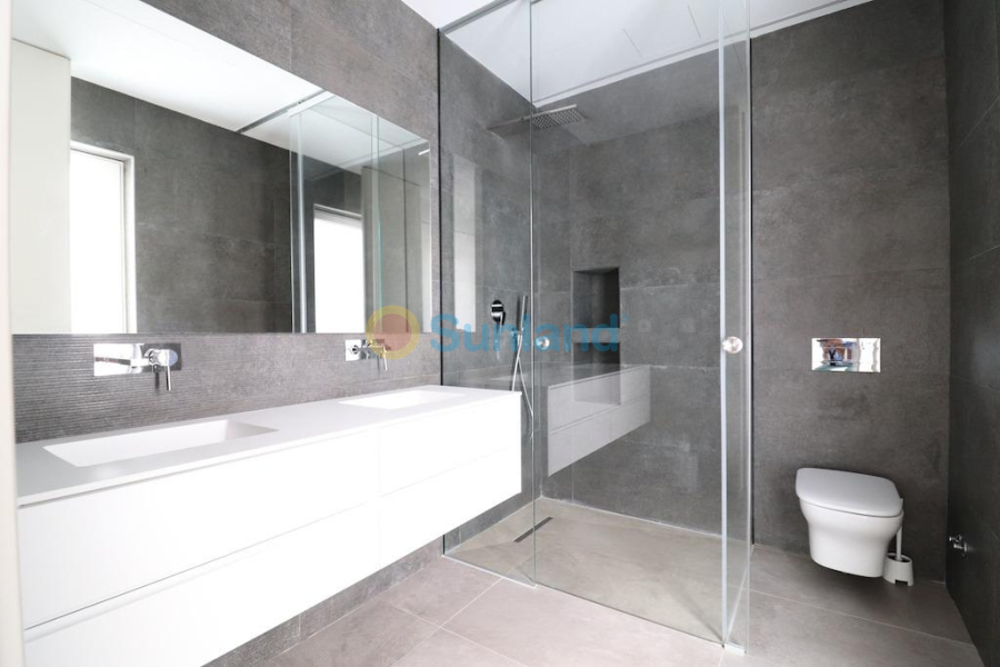 Segunda mano - V - Orihuela Costa - Campoamor