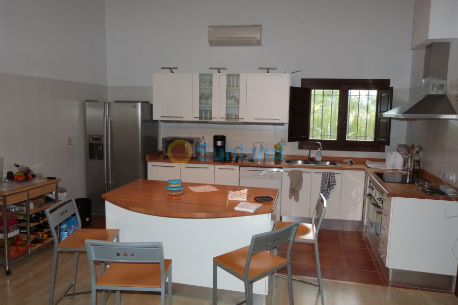 Resale - Country house - Ibi