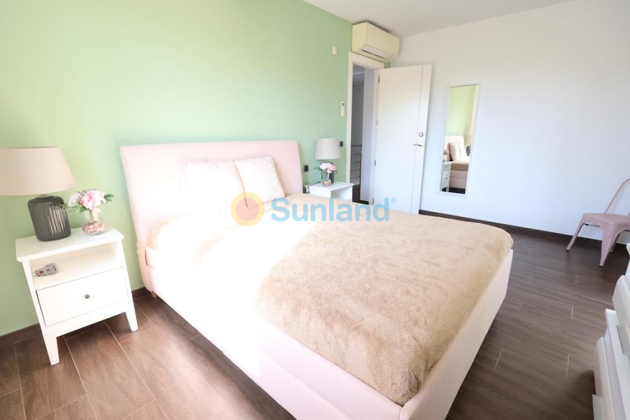 Resale - V - Cabo Roig - Costa blanca