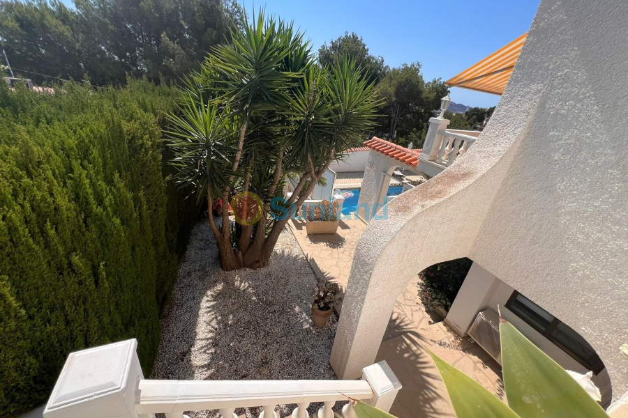 Använda fastigheter - Villa - La Nucía - Monte Bello