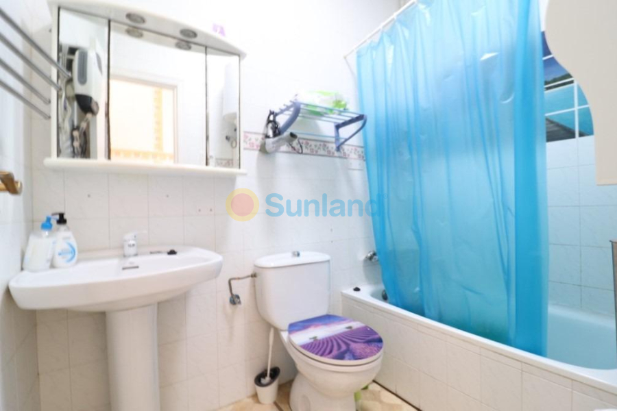 Segunda mano - A - Orihuela Costa - Las Filipinas