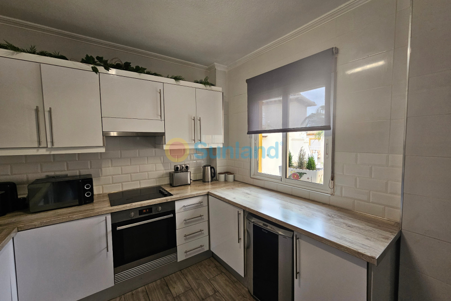 Använda fastigheter - Villa - Playa Flamenca - San Jose