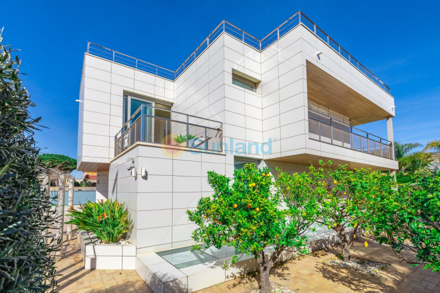 Segunda mano - Chalet - Orihuela Costa - La Zenia