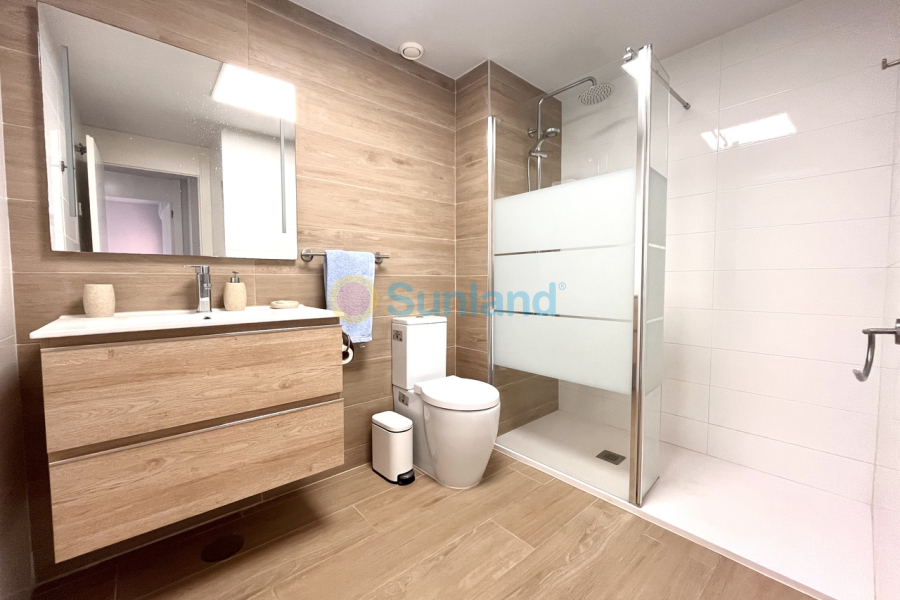 Resale - A - Villamartin