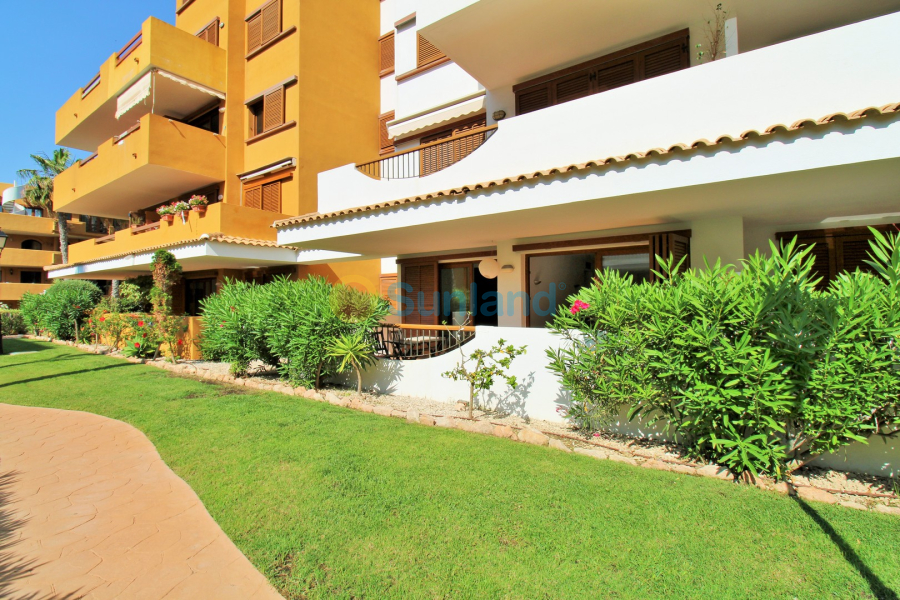 Resale - Apartment - Punta Prima - 