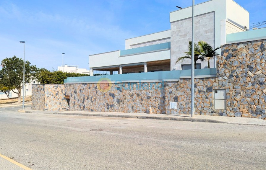 Resale - Detached Villa - Benijofar