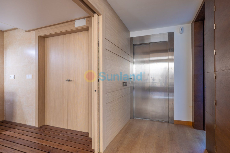 Segunda mano - Chalet - Orihuela Costa - La Zenia