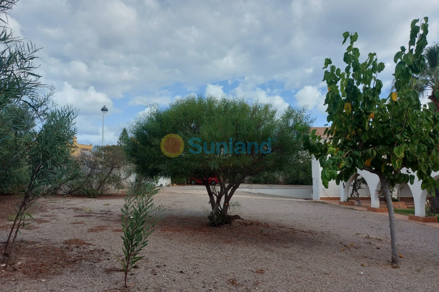 Använda fastigheter - Villa - La Manga del Mar Menor