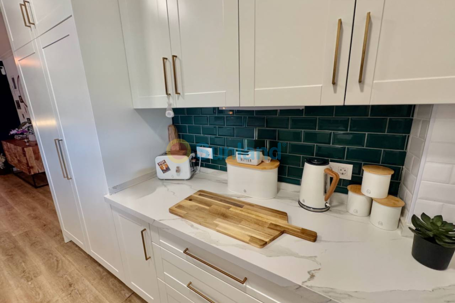 Använda fastigheter - Villa - Rojales