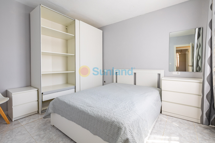 Segunda mano - Casa de Pueblo - Torrevieja - Torreta - florida