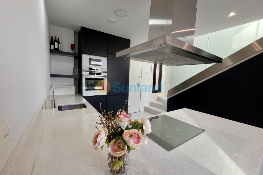 Segunda mano - V - Los Dolses