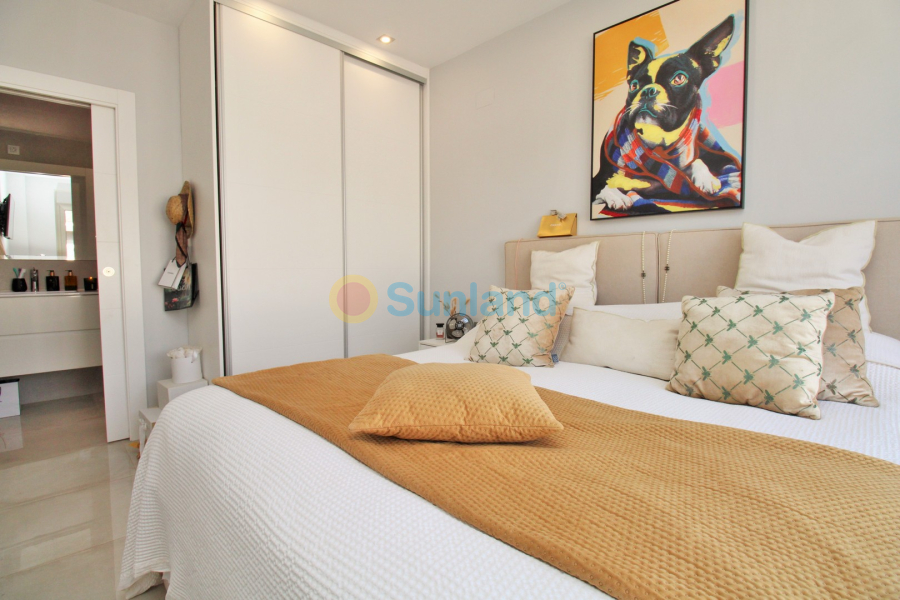 Använda fastigheter - Villa - Villamartin