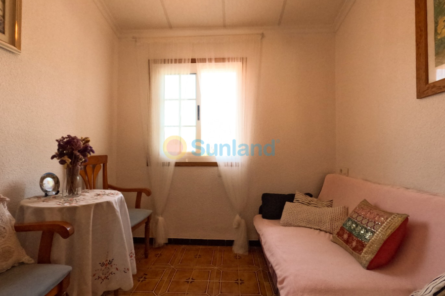 Resale - Townhouse - Torrevieja - El Acequión - Los Náufragos