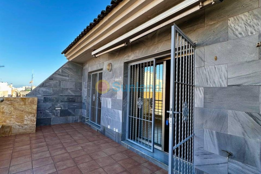 Resale - Apartment - Torrevieja