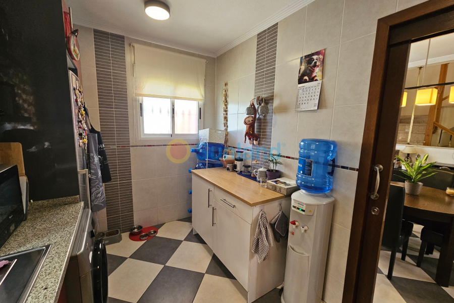 Använda fastigheter - Villa - Los Altos - Royal Park