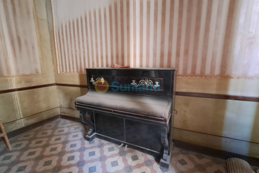 Använda fastigheter - A - Orihuela