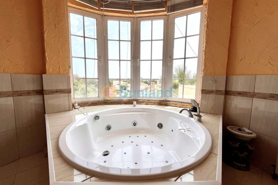 Använda fastigheter - V - La Zenia