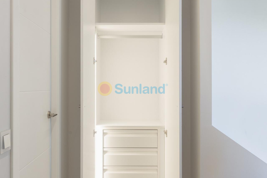 Ny bygg - Toppleilighet over 2 etasjer - Dénia - L´Estanyó (Marinas)