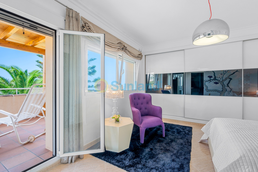 Resale - Villa - Benissa