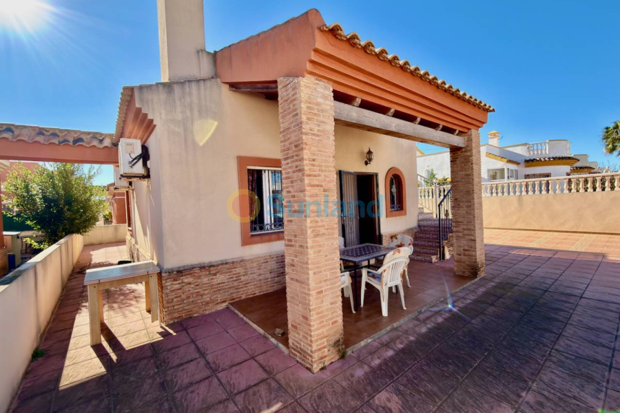 Вторичка - Bилла - Guardamar del Segura - El Raso