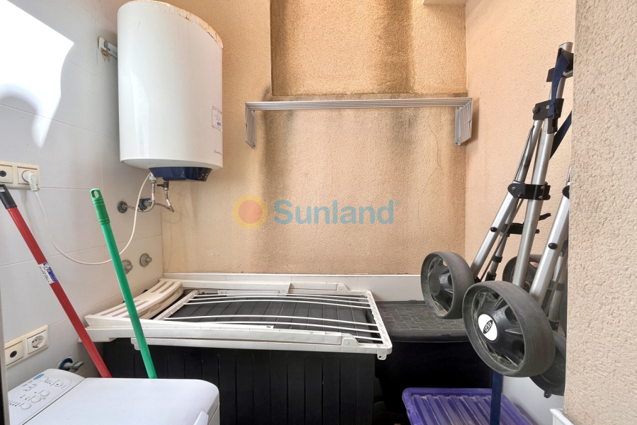 Resale - T - La Mata