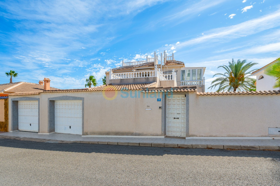 Resale - Villa - Ciudad Quesada - Rojales
