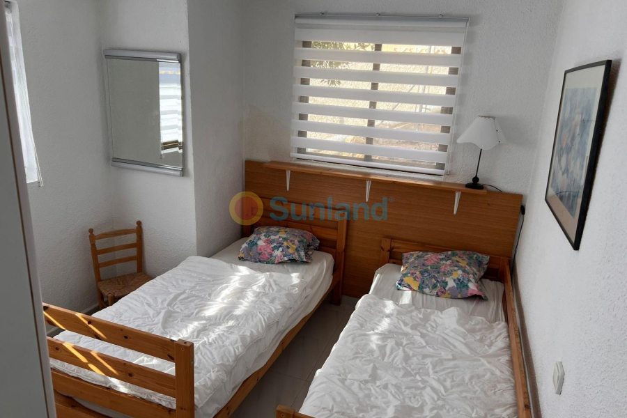 Använda fastigheter - Villa - La Nucía - Monte Bello